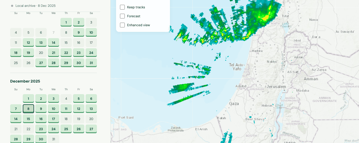 Historical rain calendar beside the radar map